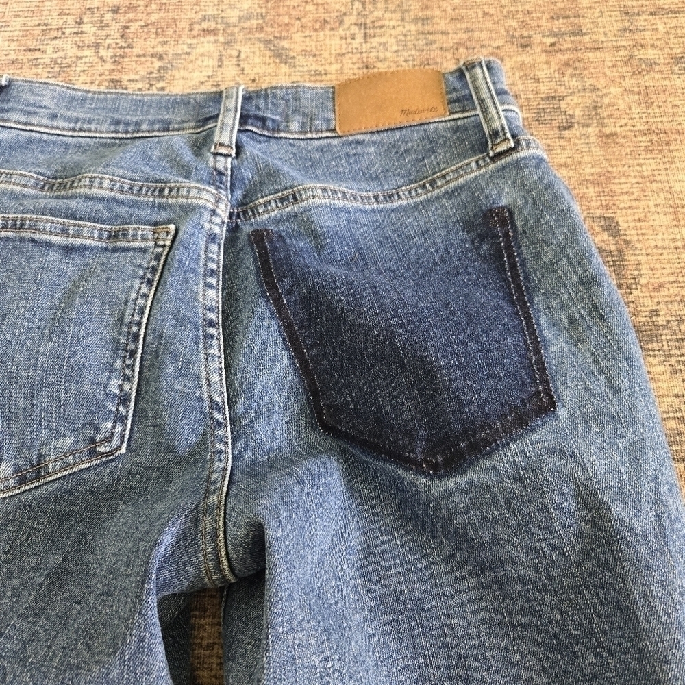 Madewell The Mid-Rise Perfect Vintage Jean Blue Denim NG442 Size 24 - Picture 4 of 9